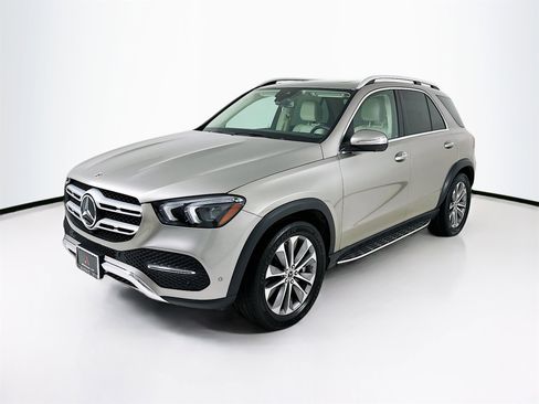 Used 2023 Mercedes-Benz GLE 450 4MATIC image 3