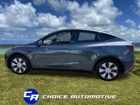 Used 2023 Tesla Model Y Long Range image 5
