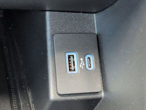 Certified 2024 Ford Edge SEL w/ Sport Appearance Package AWD/4WD image 22