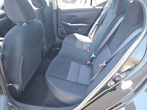 Used 2025 Nissan Sentra SV FWD image 27