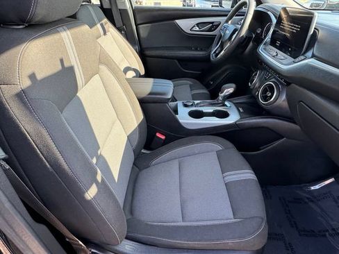Certified 2024 Chevrolet Blazer LT w/ Convenience Package FWD image 7