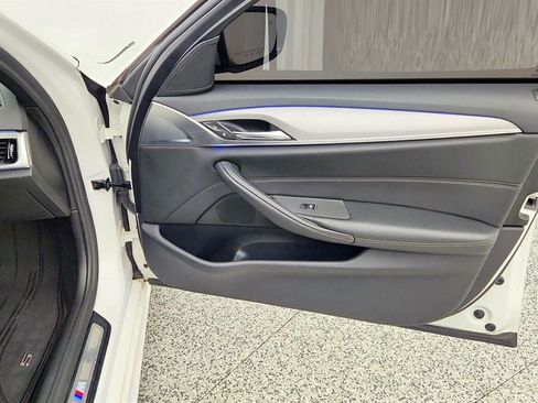 Used 2019 BMW 530i xDrive w/ M Sport Package AWD/4WD image 26