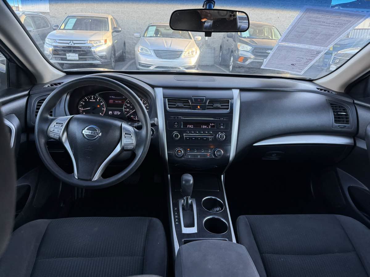 Used 2014 Nissan Altima 2.5 S FWD image 26