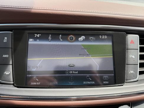 Used 2018 Buick Enclave Avenir w/ Avenir Technology Package image 21