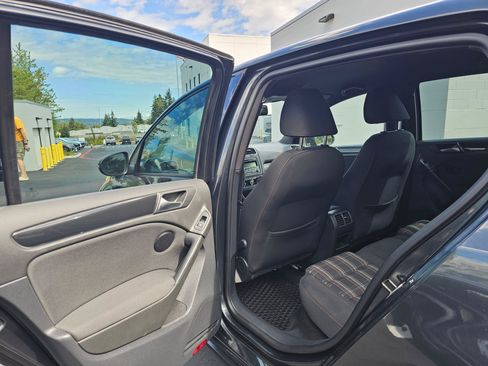 Used 2012 Volkswagen GTI 4-Door FWD image 19