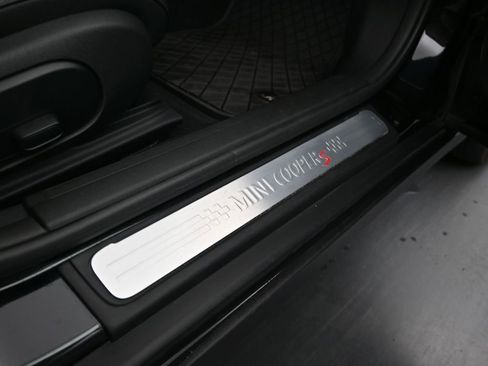 Used 2023 MINI Cooper Clubman S w/ Premium Package image 53