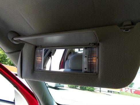 Used 1996 Cadillac De Ville Sedan FWD image 51