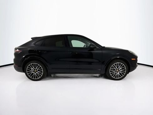 Certified 2023 Porsche Cayenne Coupe AWD/4WD image 8