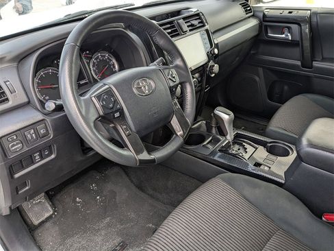 Used 2024 Toyota 4Runner TRD Off-Road image 17