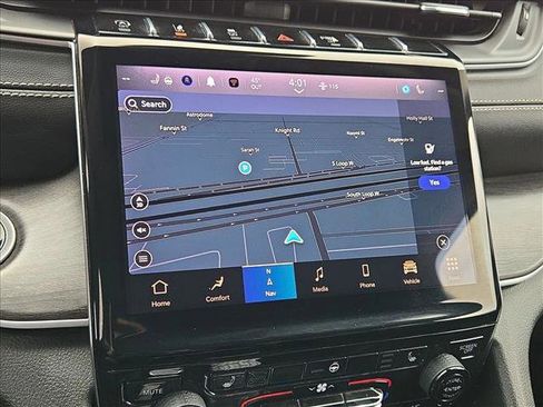 Used 2023 Jeep Grand Cherokee L Limited image 12