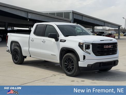 New 2026 GMC Sierra 1500 Elevation AWD/4WD image 2