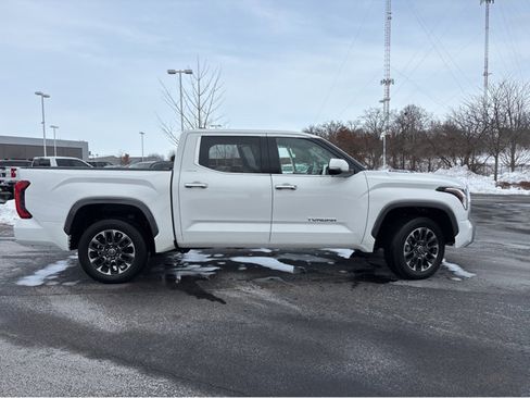 Used 2022 Toyota Tundra Limited image 20