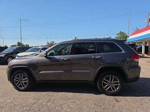 Used 2020 Jeep Grand Cherokee Limited w/ Luxury Group II AWD/4WD image 3