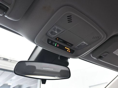 Used 2025 Chevrolet Malibu LT FWD image 23