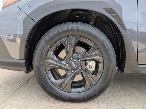 Used 2024 Subaru Crosstrek 2.0i image 9