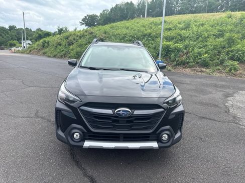 Used 2024 Subaru Outback Limited AWD/4WD image 3