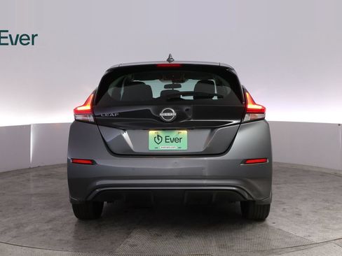 Used 2025 Nissan Leaf S FWD image 15