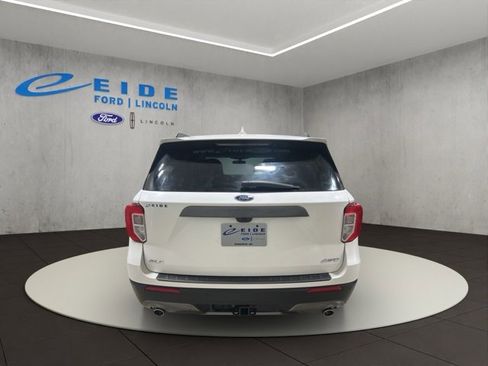 Used 2023 Ford Explorer XLT w/ Equipment Group 202A image 7