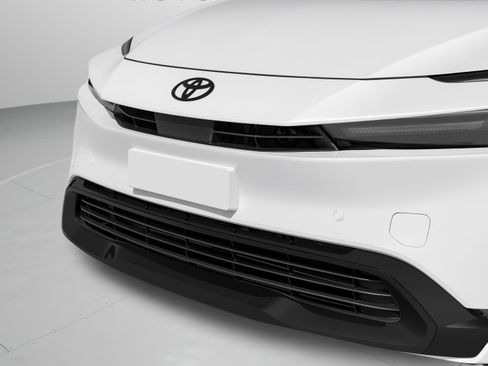 Used 2026 Toyota Prius LE FWD image 53