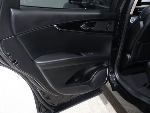 Used 2023 Lincoln Nautilus Reserve w/ Equipment Group 201A image 19