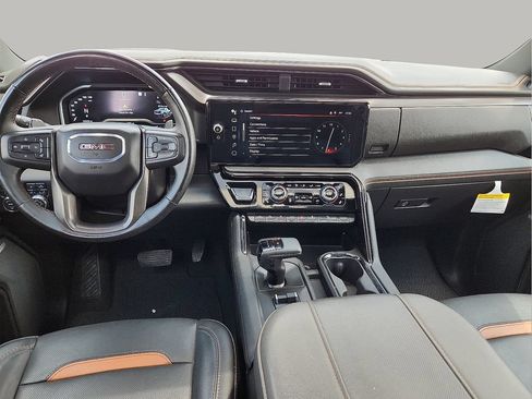 Used 2023 GMC Sierra 1500 AT4 w/ AT4 Preferred Package AWD/4WD image 12