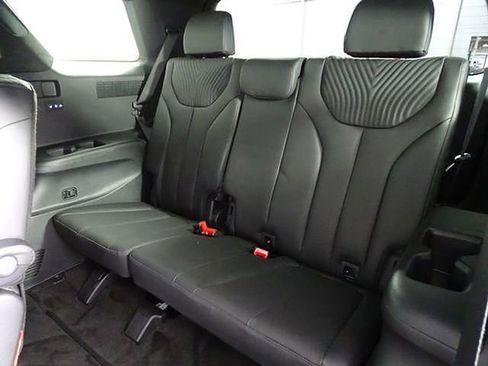 Used 2024 Hyundai Palisade Calligraphy image 16