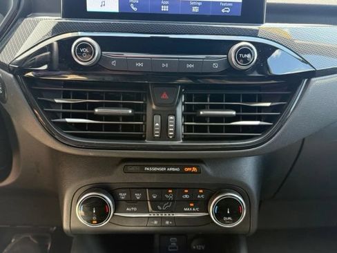 Used 2023 Ford Escape ST-Line FWD image 29