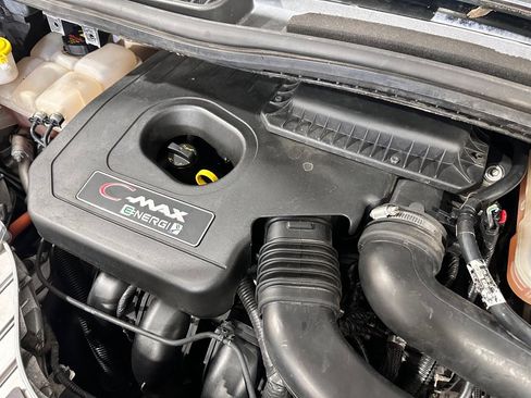 Used 2016 Ford C-MAX Energi SEL w/ Equipment Group 302A image 38