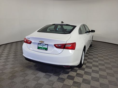 Used 2018 Chevrolet Malibu LS FWD image 9