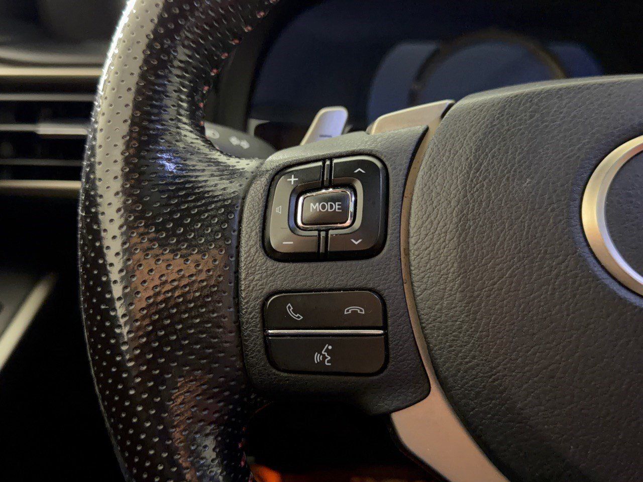 Used 2020 Lexus IS 350 F Sport w/ F Sport Package RWD image 18