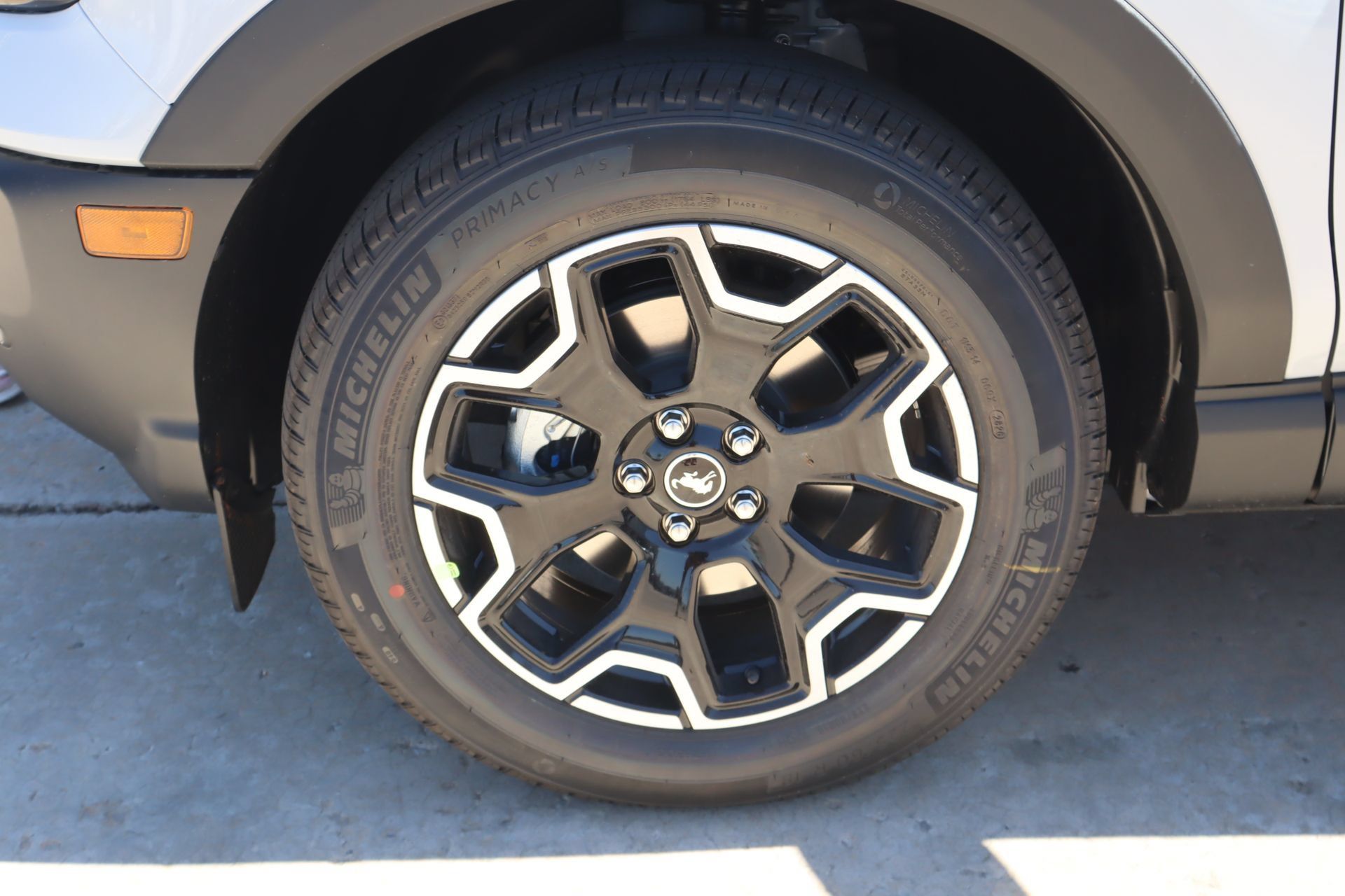 New 2026 Ford Bronco Sport Outer Banks w/ Outer Banks Tech Package+ AWD/4WD image 18