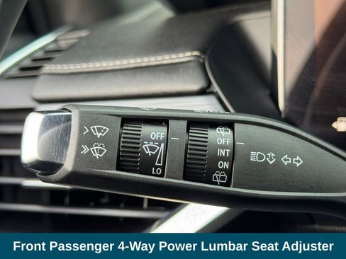 Used 2024 GMC Acadia Elevation image 13