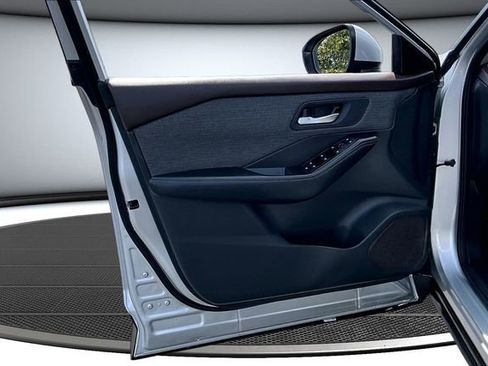 Certified 2023 Nissan Rogue SV image 20