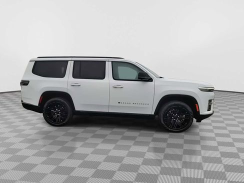 New 2026 Jeep Grand Wagoneer Limited image 9