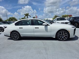 New 2026 BMW 760i xDrive w/ Executive Package video 3