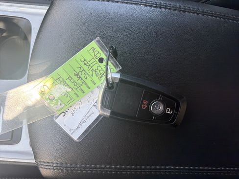Certified 2024 Ford Edge SEL AWD/4WD image 31