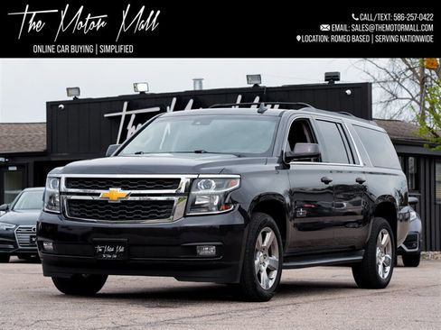 Used 2017 Chevrolet Suburban LT AWD/4WD image 1