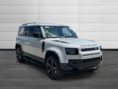 New 2026 Land Rover Defender 110 X-Dynamic SE AWD/4WD image 7