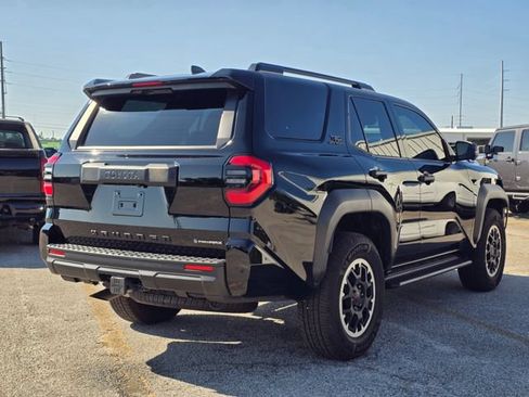 Used 2025 Toyota 4Runner TRD Off-Road Premium AWD/4WD image 5