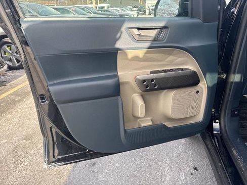 New 2026 Ford Maverick Lariat AWD/4WD image 9