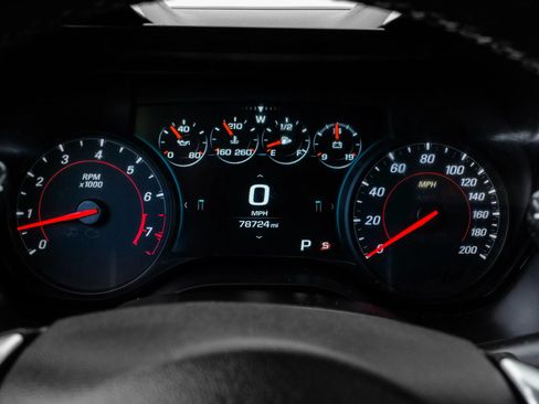 Used 2018 Chevrolet Camaro SS w/ Redline Edition RWD image 26