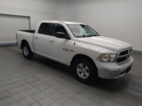 Used 2017 RAM 1500 Classic SLT image 11