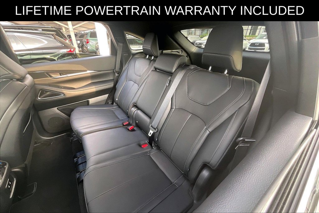 Certified 2027 INFINITI QX65 Sport w/ Cargo Package AWD/4WD image 27