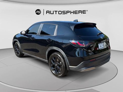 Used 2024 Honda HR-V Sport image 6