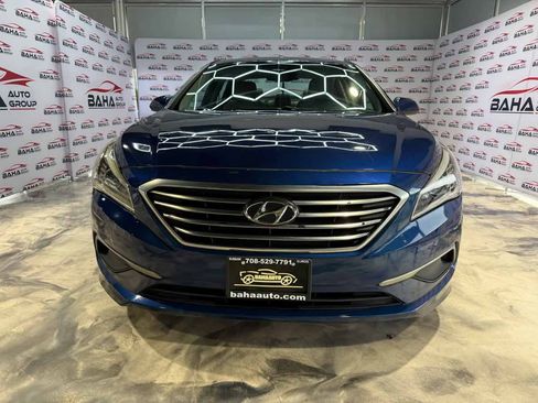 Used 2016 Hyundai Sonata SE FWD image 2