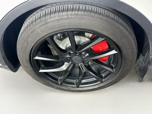 Used 2022 Tesla Model Y Performance AWD/4WD image 11