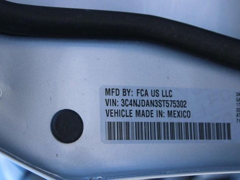 New 2025 Jeep Compass Sport AWD/4WD image 8