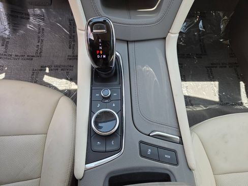 Used 2023 Cadillac XT5 Premium Luxury w/ Technology Package AWD/4WD image 31