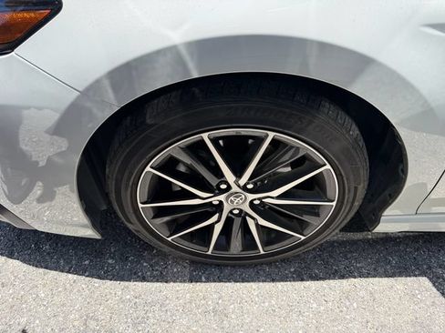 Certified 2022 Toyota Camry SE w/ Audio Upgrade Package FWD image 4