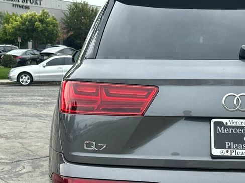 Used 2019 Audi Q7 3.0T Premium Plus image 36